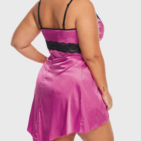 Rose Lace V Neckline Plus Size Babydoll - Picture 3 of 5